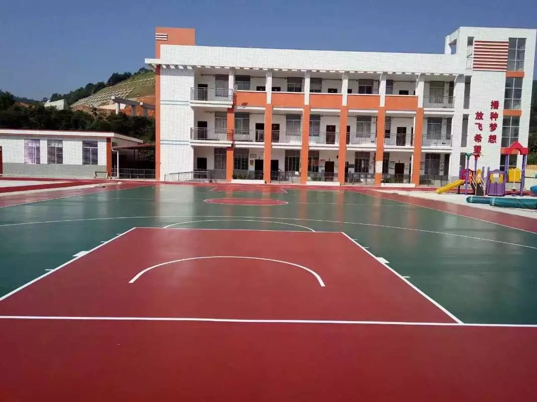 福建泉州尚蕓小學場地完工！