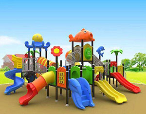 兒童滑滑梯