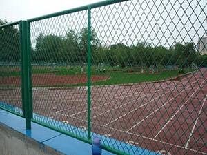 田徑場(chǎng)圍欄