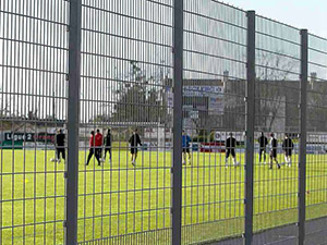 足球場(chǎng)圍欄